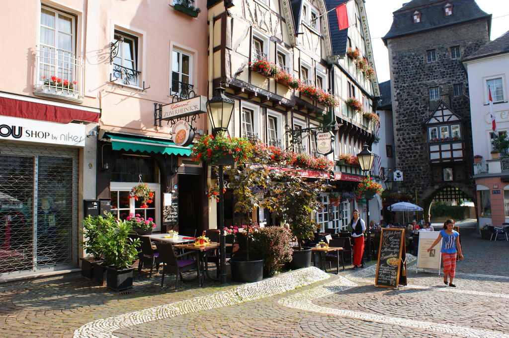 The Burgklause Boutique Hotel Linz am Rhein Esterno foto